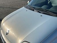 Gebraucht Renault Clio II Initiale 98 PS (72 kW) 2001 Grau Limousine