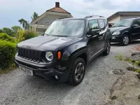 Gebraucht Jeep Renegade Trailhawk 170 PS (125 kW) 2016 Carbon black metallic SUV