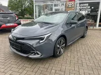 Neu Toyota Corolla Hybrid 179 PS (131 kW) 2026 Grau Kombi