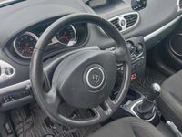 Gebraucht Renault Clio II 75 PS (55 kW) 2009 Blau Limousine