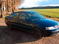 Gebraucht VW Passat 125 PS (91 kW) 1999 Blau Limousine