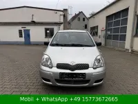 Gebraucht Toyota Yaris 65 PS (47 kW) 2003 Silber Kleinwagen