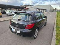 Gebraucht Peugeot 307 90 PS (66 kW) 2003 Limousine