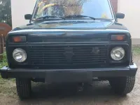 Second-hand Lada niva 82 CP (60 kW) 2009 Verde SUV