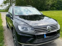 Second-hand VW Touareg 262 CP (192 kW) 2016 Negru SUV
