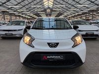 Gebraucht Toyota Aygo X Play 72 PS (52 kW) 2024 Weiß SUV