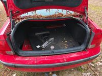 Gebraucht VW Passat 100 PS (73 kW) 1998 Rot Limousine