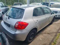 Gebraucht Toyota Auris Sol 124 PS (91 kW) 2008 Silber Kleinwagen