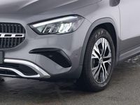 Gebraucht Mercedes GLA220 Progressive 190 PS (139 kW) 2024 Mountain grau (metallic) SUV