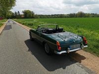 Second-hand MG B 105 CP (77 kW) 1966 Verde Cabrio