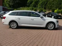 Gebraucht Skoda Superb 190 PS (139 kW) 2019 Weiß Kombi