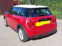 Gebraucht Mini Cooper Seven 136 PS (100 kW) 2017 Rot Kleinwagen