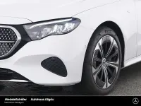 Gebraucht Mercedes E300 Avantgarde 313 PS (230 kW) 2025 Manufaktur lack manufaktur opa Limousine