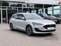 Gebraucht Ford Focus Titanium 125 PS (91 kW) 2024 Polarsilber metallic Kombi