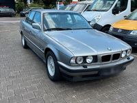 Używany BMW 535 210 KM (154 kW) 1988 Szary Sedan/Limuzyna