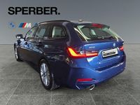 Gebraucht BMW 330e 184 PS (135 kW) 2022 Blau Limousine