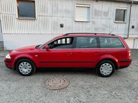 Gebraucht VW Passat 131 PS (96 kW) 2001 Rot Kombi