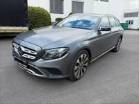 Gebraucht Mercedes E220 194 PS (142 kW) 2019 Grau Kombi