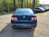 Gebraucht VW Jetta Comfortline 116 PS (85 kW) 2006 Shadow blue metallic Limousine