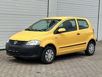 Gebraucht VW Fox Basis 54 PS (39 kW) 2005 Gelb Kleinwagen