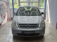 Gebraucht Opel Meriva 101 PS (74 kW) 2003 Lichtsilber m2 Van / Kleinbus