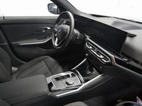 Gebraucht BMW 330e 292 PS (214 kW) 2024 Grau Kombi