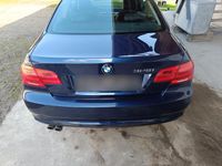 Gebraucht BMW 325 218 PS (160 kW) 2011 Blau Coupé