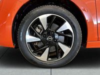 Gebraucht Opel Corsa-e Elegance 100 kW (136 PS) 2022 Power orange/dynamik orange (metallic) Kleinwagen