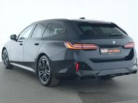Gebraucht BMW 520 M Sport 140 PS (102 kW) 2025 Schwarz Kombi