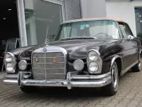 Gebraucht Mercedes W111 SE 150 PS (110 kW) 1966 Braun Cabrio