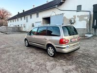Second-hand VW Sharan 150 CP (110 kW) 2005 Bej Monovolum