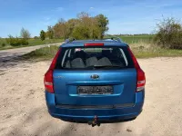 Second-hand Kia Ceed 90 CP (66 kW) 2010 Albastru Hatchback