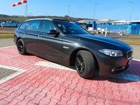 Gebraucht BMW 525 Luxury Line 218 PS (160 kW) 2015 Grau Limousine