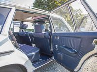 Gebraucht Mercedes 300 88 PS (64 kW) 1982 Weiß Kombi
