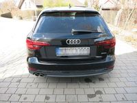 Gebraucht Audi A4 Sport 218 PS (160 kW) 2017 Schwarz Kombi