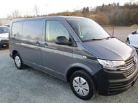 Gebraucht VW Transporter 110 PS (80 kW) 2022 Grau Van