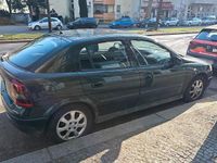 Gebraucht Opel Astra 84 PS (61 kW) 2002 Grün Kleinwagen