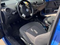 Second-hand VW Beetle 75 CP (55 kW) 2003 Albastru Hatchback