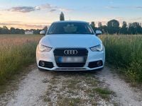 Second-hand Audi A1 122 CP (89 kW) 2012 Albastru Hatchback
