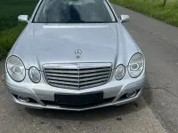 Gebraucht Mercedes E280 Elegance 190 PS (139 kW) 2009 Silber Limousine