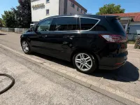 Gebraucht Ford S-MAX Titanium 150 PS (110 kW) 2015 Schwarz Van / Kleinbus