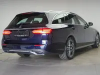 Gebraucht Mercedes E220 AMG 194 PS (142 kW) 2021 Blau Limousine