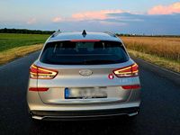 Gebraucht Hyundai i30 Advantage 101 PS (74 kW) 2024 Grau Kombi