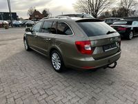 gebraucht Skoda Superb Combi Exclusive PDC NAVI TEMPOMAT PANO