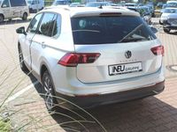 gebraucht VW Tiguan Life 1.5 TSI DSG Business Premium beheizbares Lenkrad