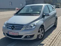 Gebraucht Mercedes B180 109 PS (80 kW) 2009 Silber Van / Kleinbus