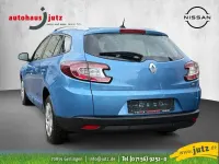 Gebraucht Renault Mégane LIMITED 110 PS (80 kW) 2015 Blau Limousine