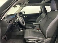 Second-hand Mini Cooper Classic 156 CP (114 kW) 2024 Negru Hatchback