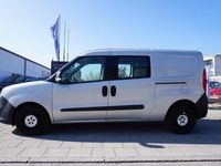 Second-hand Opel Combo 105 CP (77 kW) 2015 Argintiu Monovolum