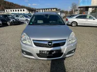 Gebraucht Opel Vectra Edition 140 PS (102 kW) 2009 Silber Limousine